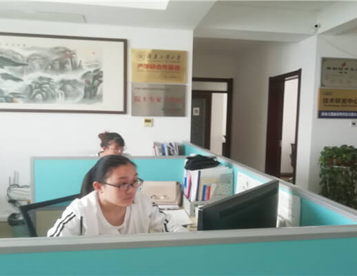 濟南蜜桃视频网页版科技有限公司辦公區